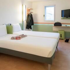 Отель ibis Styles Lyon Confluence Франция, Лион - отзывы, цены и фото номеров - забронировать отель ibis Styles Lyon Confluence онлайн комната для гостей