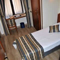 Отель Mokinba Hotels Baviera Италия, Милан - 13 отзывов об отеле, цены и фото номеров - забронировать отель Mokinba Hotels Baviera онлайн балкон