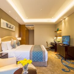 Отель Golden Tulip Suzhou Residence комната для гостей фото 4