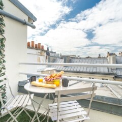 Отель Louvre Terrasse балкон