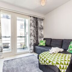 Отель Go Happy Home Apartment Mikonkatu 11 55 Финляндия, Хельсинки - отзывы, цены и фото номеров - забронировать отель Go Happy Home Apartment Mikonkatu 11 55 онлайн комната для гостей