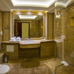 National Palace Hotel Сливен ванная