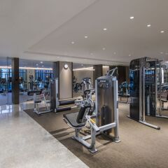 DoubleTree by Hilton Hotel Shenzhen Longhua фитнесс-зал