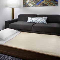 Отель SpringHill Suites by Marriott Columbus Easton Area комната для гостей фото 2