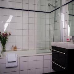 Отель Frogner House Apartments - Skovveien 8 Норвегия, Осло - 3 отзыва об отеле, цены и фото номеров - забронировать отель Frogner House Apartments - Skovveien 8 онлайн ванная
