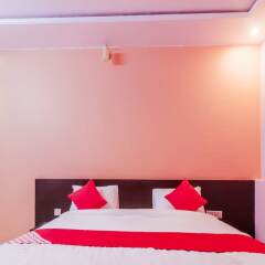 OYO 24615 Hotel Shivam Palace сейф в номере