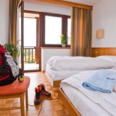 Hotel Arcobaleno Фай-делла-Паганелла комната для гостей фото 5