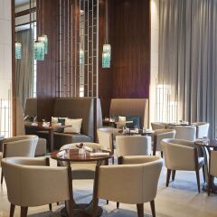Отель Hilton Dubai Al Habtoor City гостиничный бар
