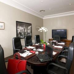 Отель Holiday Inn Rome- Eur Parco Dei Medici Рим интерьер отеля