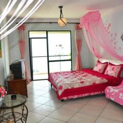 Апартаменты Sanya Haizhixing Seascape Holiday Apartment комната для гостей фото 3