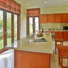 Отель Secret Garden Villas-Furama Beach Danang в номере фото 2