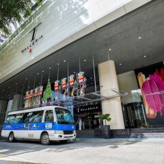 Days Hotel By Wyndham Singapore At Zhongshan Park Сингапур городской автобус