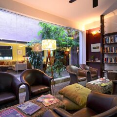 Отель Colombo Courtyard развлечения