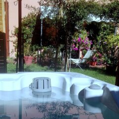Отель B&b Al Giardino Di Alice Перуджа бассейн