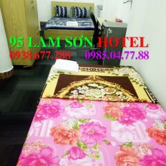 95 Lam Son Hotel в номере