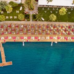 Отель Voyage Bodrum - Adults Only спортивное сооружение