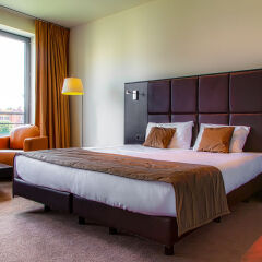 Отель Diamant Suites Brussels EU (ex Premier Suites Brussels Lounge) комната для гостей фото 3