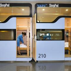Отель VATC SleepPod Terminal 2 городской автобус