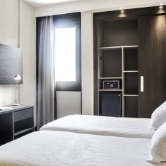 Отель Novotel Madrid Center удобства в номере
