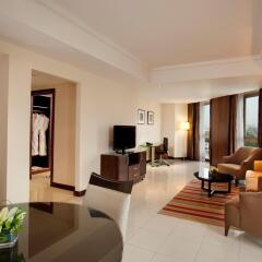 Отель DoubleTree by Hilton Hotel Aqaba Иордания, Акаба - 1 отзыв об отеле, цены и фото номеров - забронировать отель DoubleTree by Hilton Hotel Aqaba онлайн комната для гостей фото 2