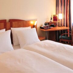 Отель Michel Hotel Braunschweig (ehemals Mercure Hotel Atrium Braunschweig) Германия, Брауншвейг - отзывы, цены и фото номеров - забронировать отель Michel Hotel Braunschweig (ehemals Mercure Hotel Atrium Braunschweig) онлайн комната для гостей фото 4