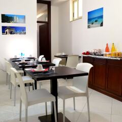 Отель B&B Thanit питание фото 3