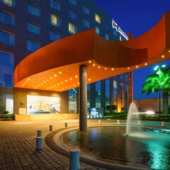Отель Real Inn Perinorte Тлальнепантла-де-Бас