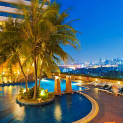 Отель Prince Suite Residence Managed by Prince Palace пляж