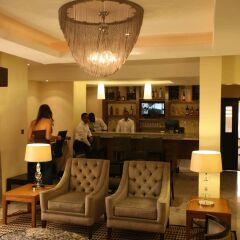 Bon Hotel Grand Towers гостиничный бар