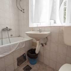 Отель Belveder Черногория, Доброта - отзывы, цены и фото номеров - забронировать отель Belveder онлайн ванная фото 2