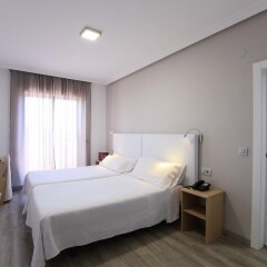 Отель Hospedium Hotel Castilla Испания, Торрихос - отзывы, цены и фото номеров - забронировать отель Hospedium Hotel Castilla онлайн комната для гостей фото 3