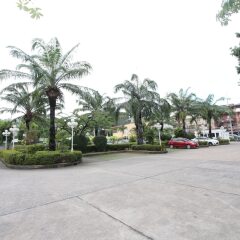 Camelot Hotel Pattaya парковка
