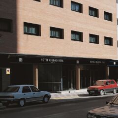 Отель NH Ciudad Real Испания, Сьюдад-Реаль - отзывы, цены и фото номеров - забронировать отель NH Ciudad Real онлайн парковка