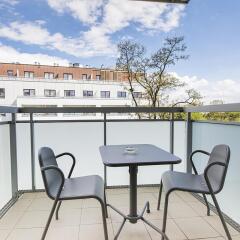 Отель P&O Apartments Bielany 6 Польша, Варшава - отзывы, цены и фото номеров - забронировать отель P&O Apartments Bielany 6 онлайн балкон