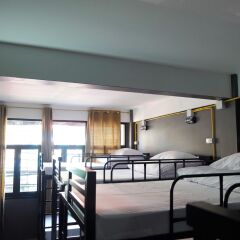 BTS Khaosan Hostel Бангкок комната для гостей фото 5
