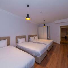 Отель Joy Suites комната для гостей фото 2