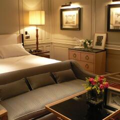 Отель Marquis Faubourg Saint Honoré - Relais & Châteaux Франция, Париж - 1 отзыв об отеле, цены и фото номеров - забронировать отель Marquis Faubourg Saint Honoré - Relais & Châteaux онлайн комната для гостей фото 6