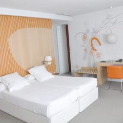Отель Room Mate Oscar Испания, Мадрид - отзывы, цены и фото номеров - забронировать отель Room Mate Oscar онлайн комната для гостей фото 2