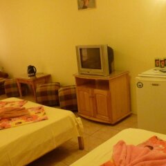 Отель Fener Guest House Болгария, Поморие - отзывы, цены и фото номеров - забронировать отель Fener Guest House онлайн детские мероприятия фото 2