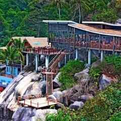 Отель Ao Muong Beach Resort бассейн