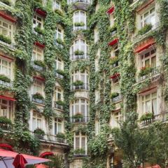 Hotel Plaza Athenee Париж