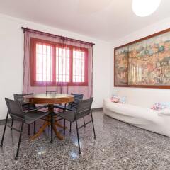 Отель Villa Marta Испания, Санта-Понса - отзывы, цены и фото номеров - забронировать отель Villa Marta онлайн комната для гостей