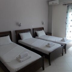 Hotel Chris сейф в номере