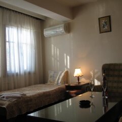 Отель Family Hotel Regina Болгария, Тырговиште - отзывы, цены и фото номеров - забронировать отель Family Hotel Regina онлайн комната для гостей фото 4