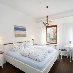 Отель Garni Villa Tyrol (Adults Only) Меран комната для гостей