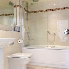 The Randolph Hotel, by Graduate Hotels in Oxford, United Kingdom from 433$, photos, reviews - zenhotels.com bathroom