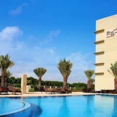 Отель Centro Sharjah - by Rotana Шарджа бассейн фото 3