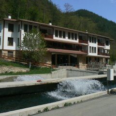 Fisherman's Hut Family Hotel Чепеларе фото 14