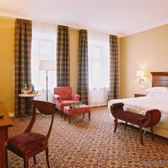 Гостиница «Леополис» Украина, Львов - 4 отзыва об отеле, цены и фото номеров - забронировать гостиницу «Леополис» онлайн комната для гостей