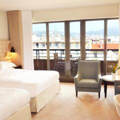 Отель Hyatt Regency Nice Palais de la Méditerranée 5* Улучшенный номер с различными типами кроватей фото 4
